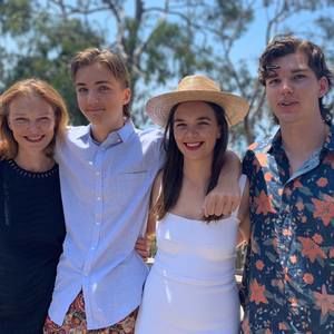 Meet your Posher, Eva